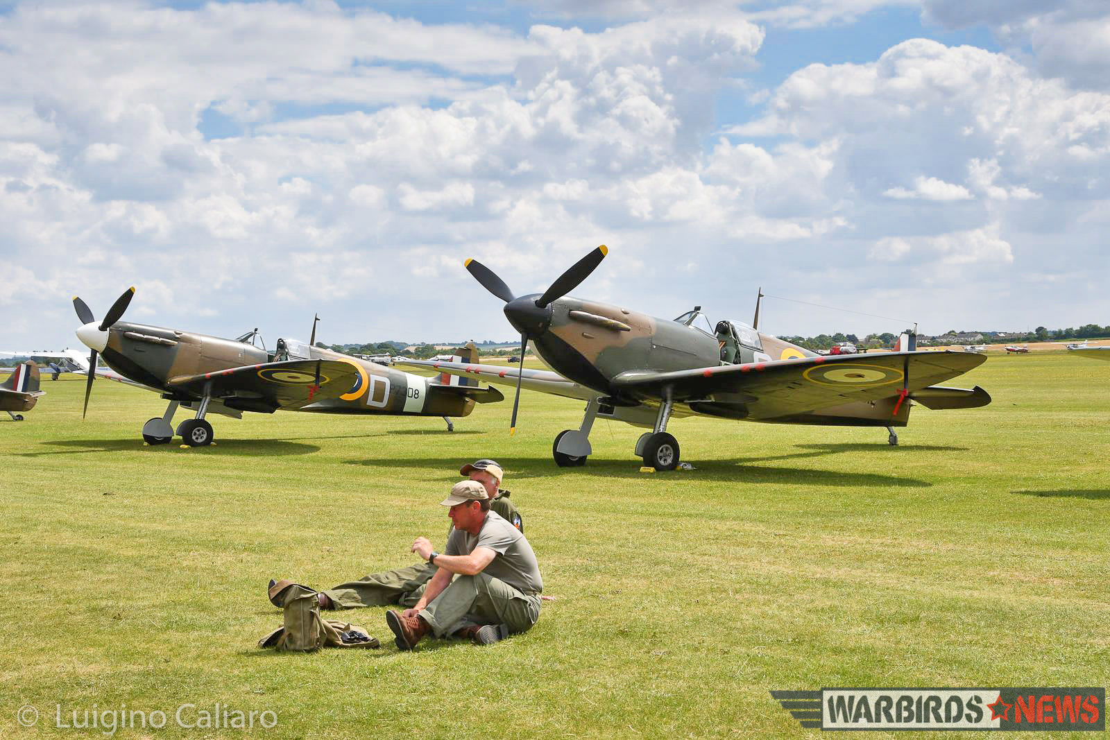 Flying Legends 2017 - Air Show Report 12 Two of the three Supermarine Spitfire Mk.Is on hand at Duxford. (photo by Luigino Caliaro)