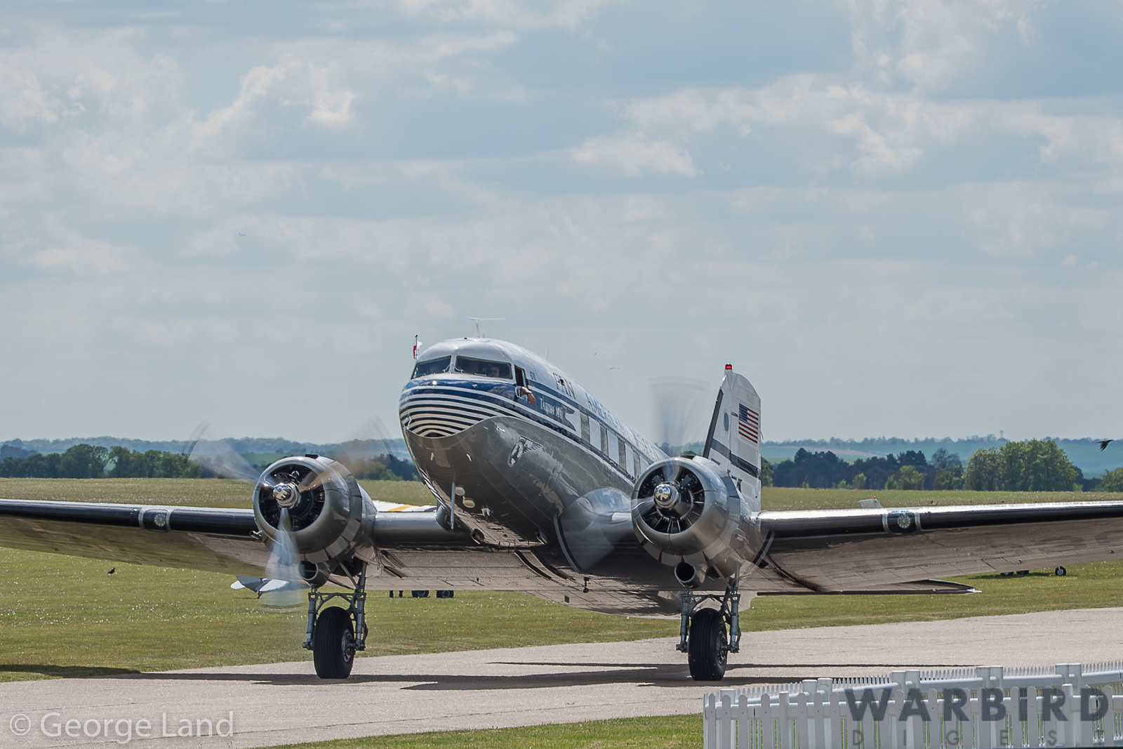 D-Day Squadron Update - Clipper Tabitha May Arrives Duxford - Others Depart Goose Bay 13 DC3 D75 2339