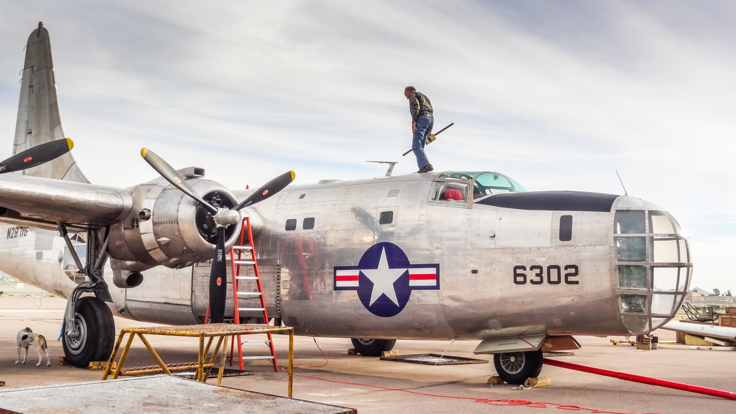 Privateer Airborne 39 Dipping the tanks prior to the first test flight. (GossHawk Unlimited photo)