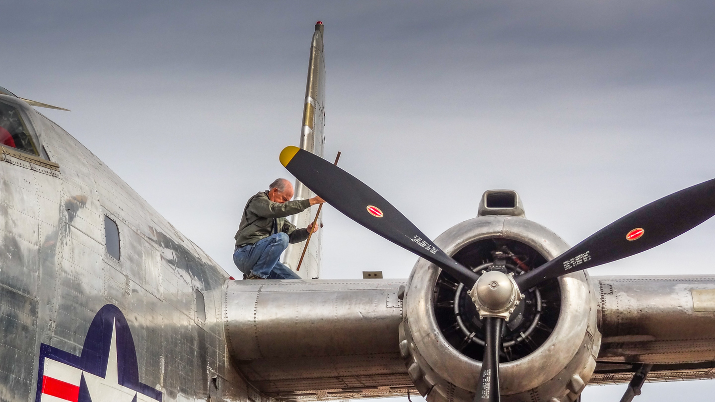 Privateer Airborne 40 Dipping the tanks prior to the first test flight. (GossHawk Unlimited photo)