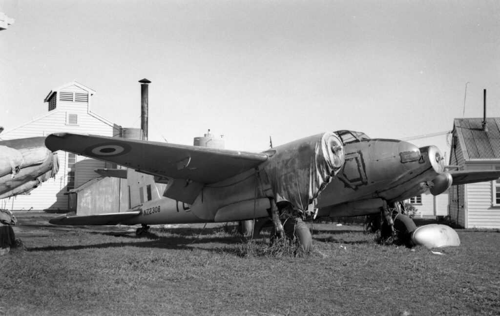 Fourth Avspecs Mosquito Rebuild Flies 19 DWNZ2308a