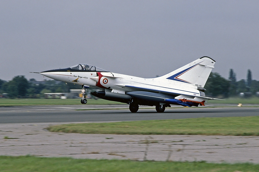 Grounded Dreams: The Mirage 4000 and Europe’s Superfighter That Never Was 17 Dassault Mirage 4000 France AN2164548