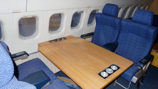 Portion of Historic DC-9 Donated to Volandia Museum 13 Dc-section