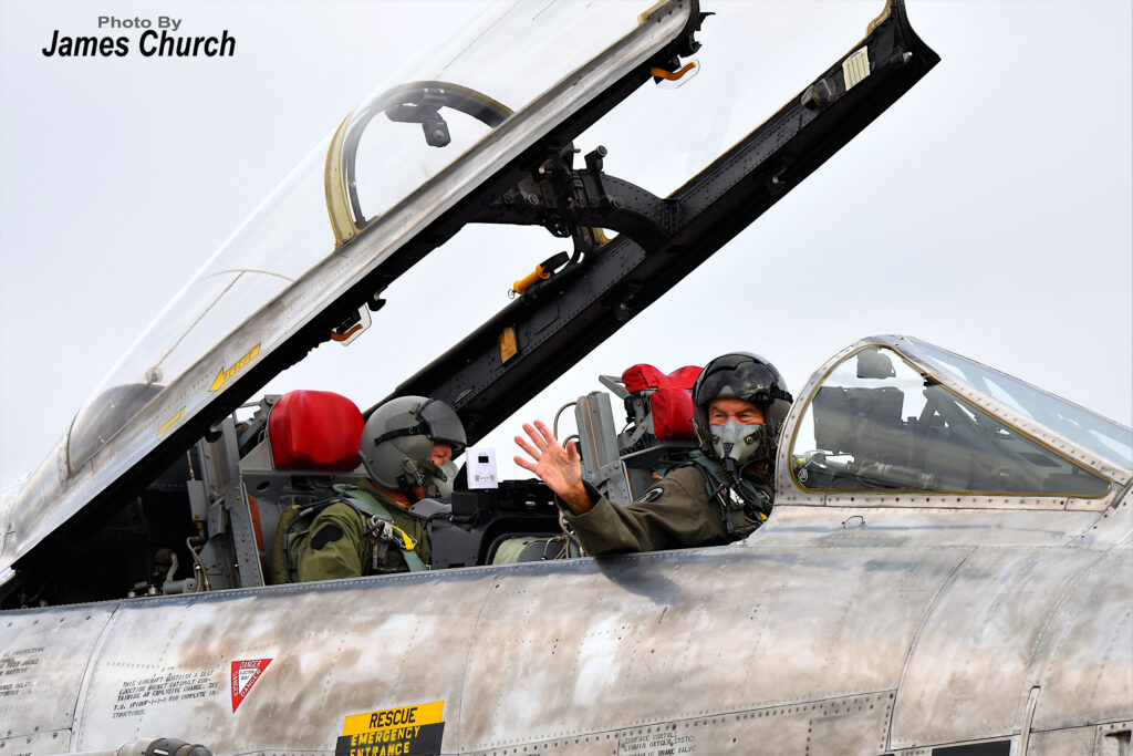 Swan Song For The F-100 Hun? 20 Dean Cutshall F 100 Super Sabre Super Sabre USAF Serial No. 56 3948 17