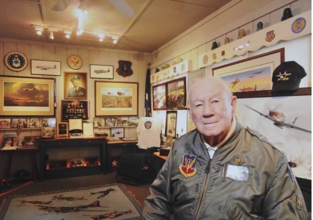 Ultimate Warbird Flights Unveils "Jersey Jerk" 12 Donald J. Strait Major General U. S. Air Force 04 APR 1918 3O MAR 2015