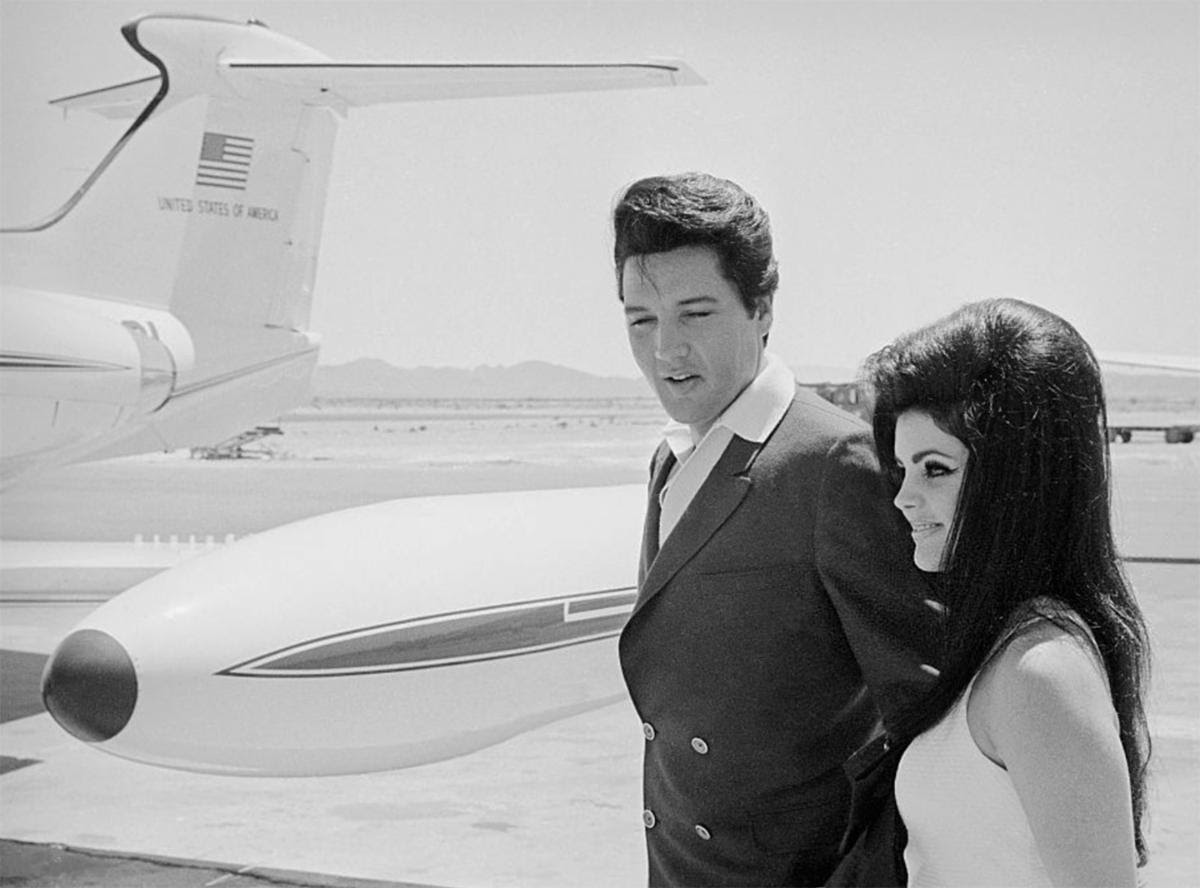 Elvis and the Learjet 12 Elvis and Priscilla on their wedding day with Sinatras Learjet