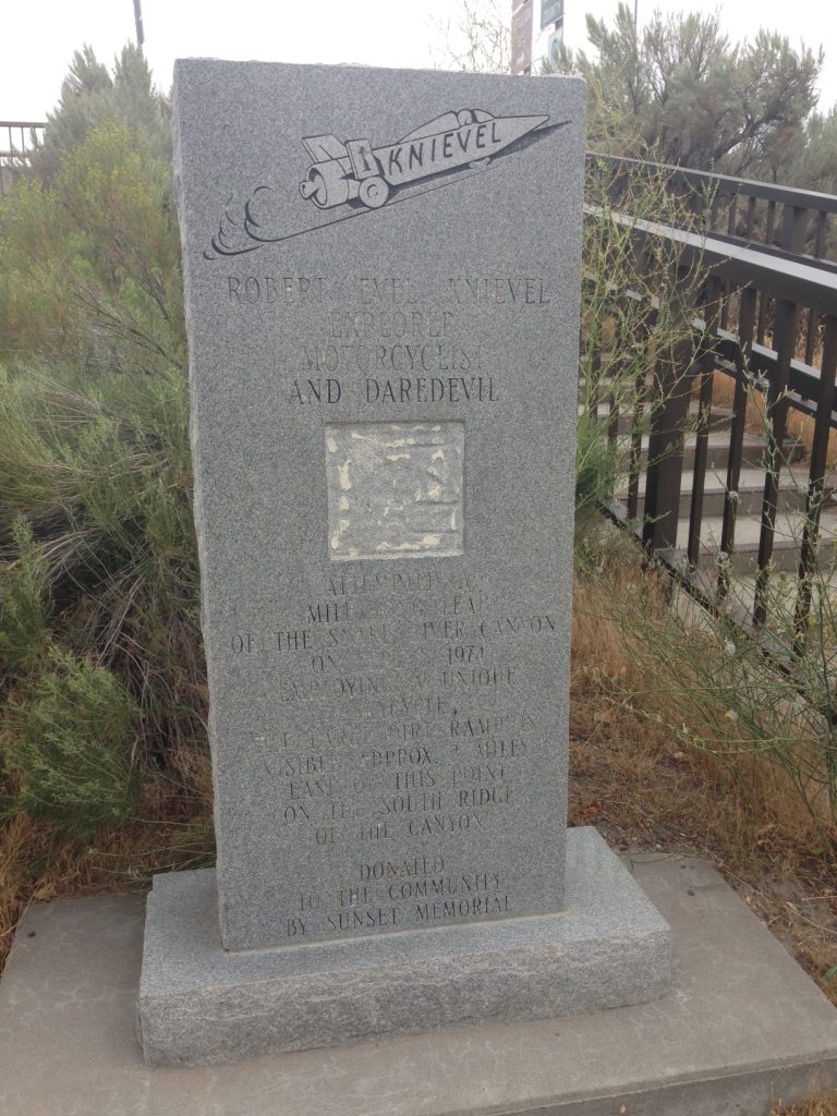 Evel Knievelās Skycycle X-2 Replica Joins Spirit of Flight Museum Collection 13 Evel Knievel monument in Twin Falls