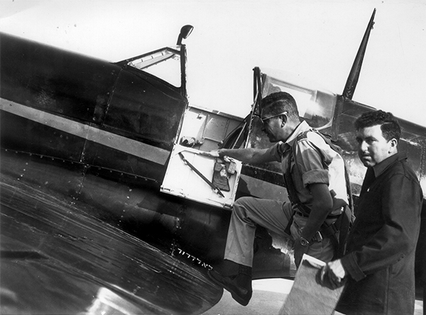 Ezer Weizman's Black Spitfire Back in The Air 11 Ezer Weitzman's Black Spit