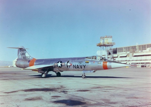 The F-104 Starfighter in U.S. Navy Markings 10 F-104 US NAVY