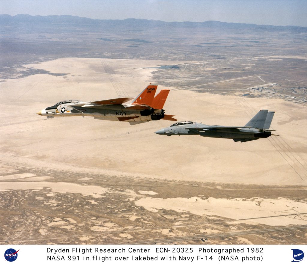 Flight Test Files: Grumman F-14 Tomcat 14 F 14 991 in flight with US Navy F 14