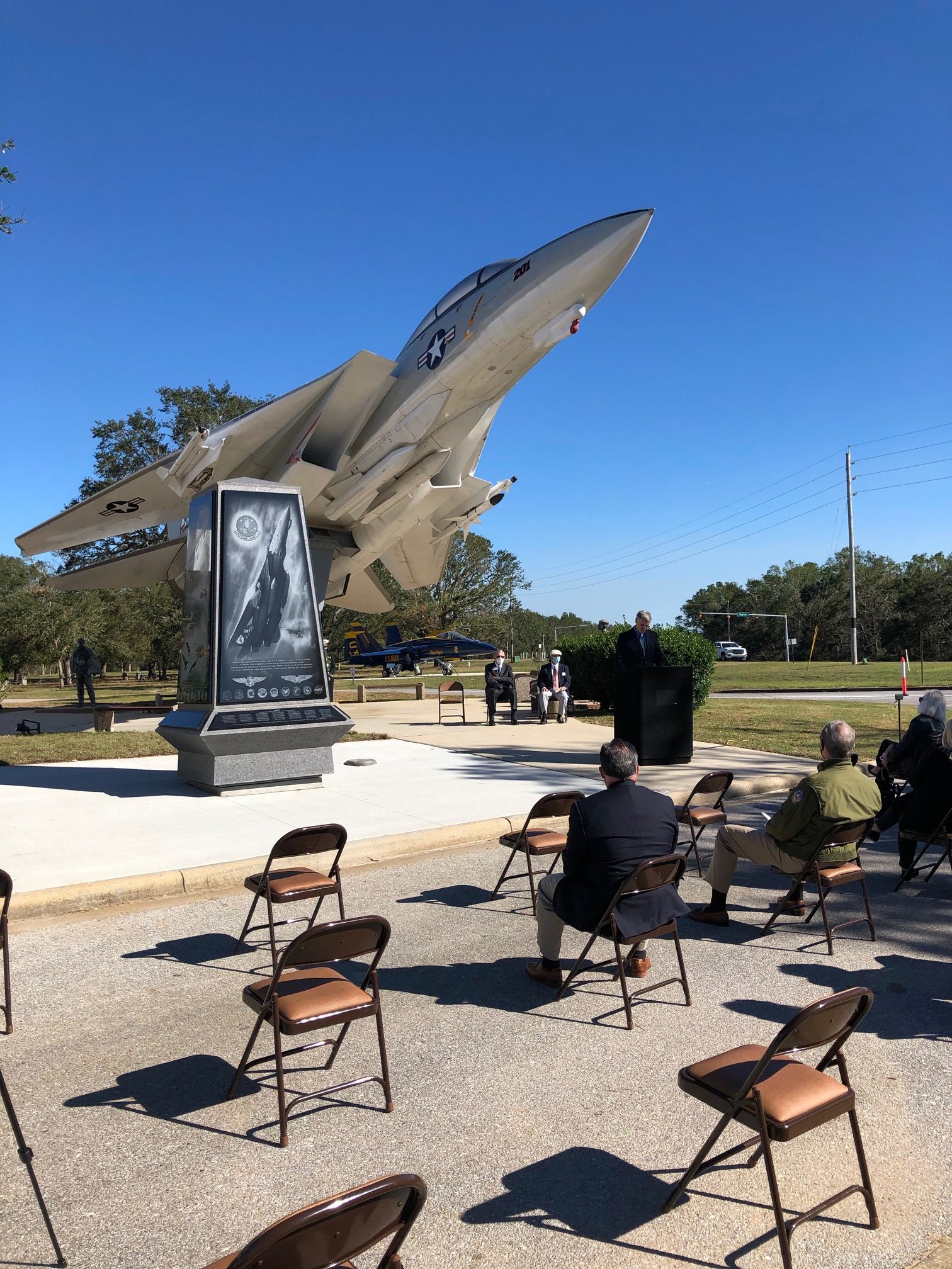 F-14 Tomcat Monument Unveiled 10 F 14 Tomcat Monument Unveiled