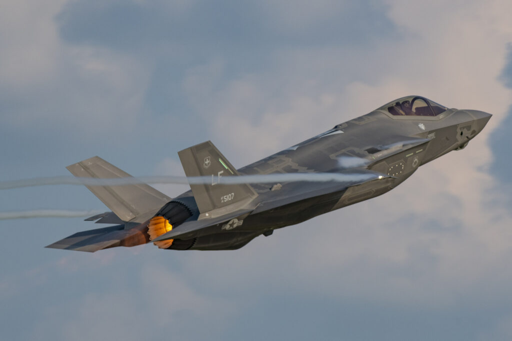 Jet Demo Teams Added to EAA AirVenture Oshkosh 2024 Lineup 11 F 35 Lightning ByAndrewZaback