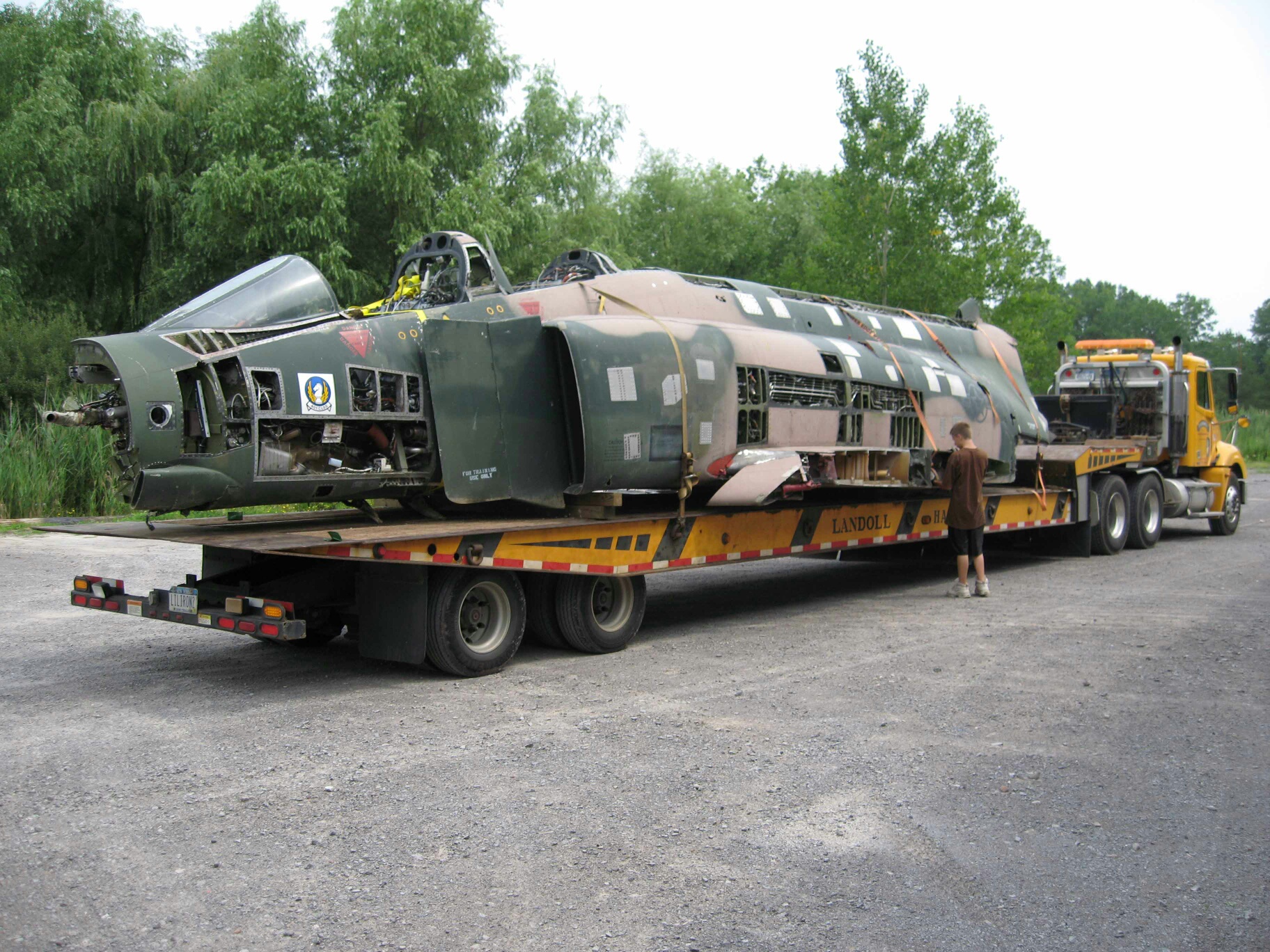 F-4D Phantom II Cockpit Resurrected from the Dead 14 David Garbe's suplus F-4C Phantom II project is for sale. It comes complete with most of the necessary parts. (David Garbe photo)