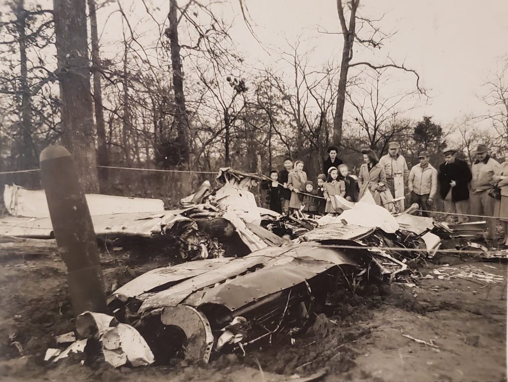 F-51s vs UFOs 11 F 51D 44 63869 main wreckage January 7 1948 Simpson County Historical Society