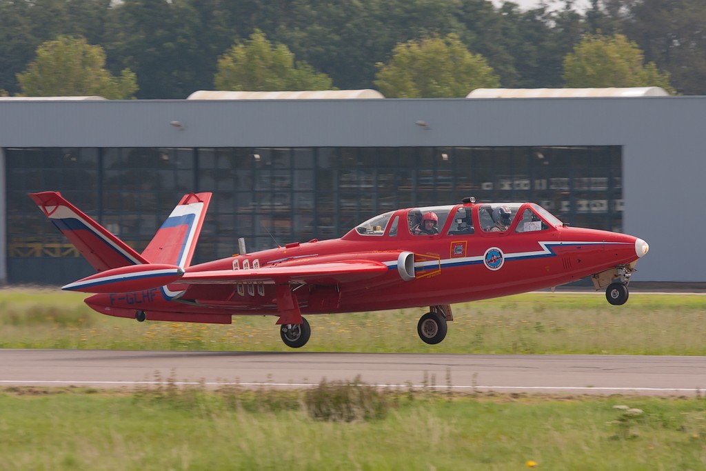 Fouga Magister Reborn in the Netherlands 12 FGLHF landing_1024