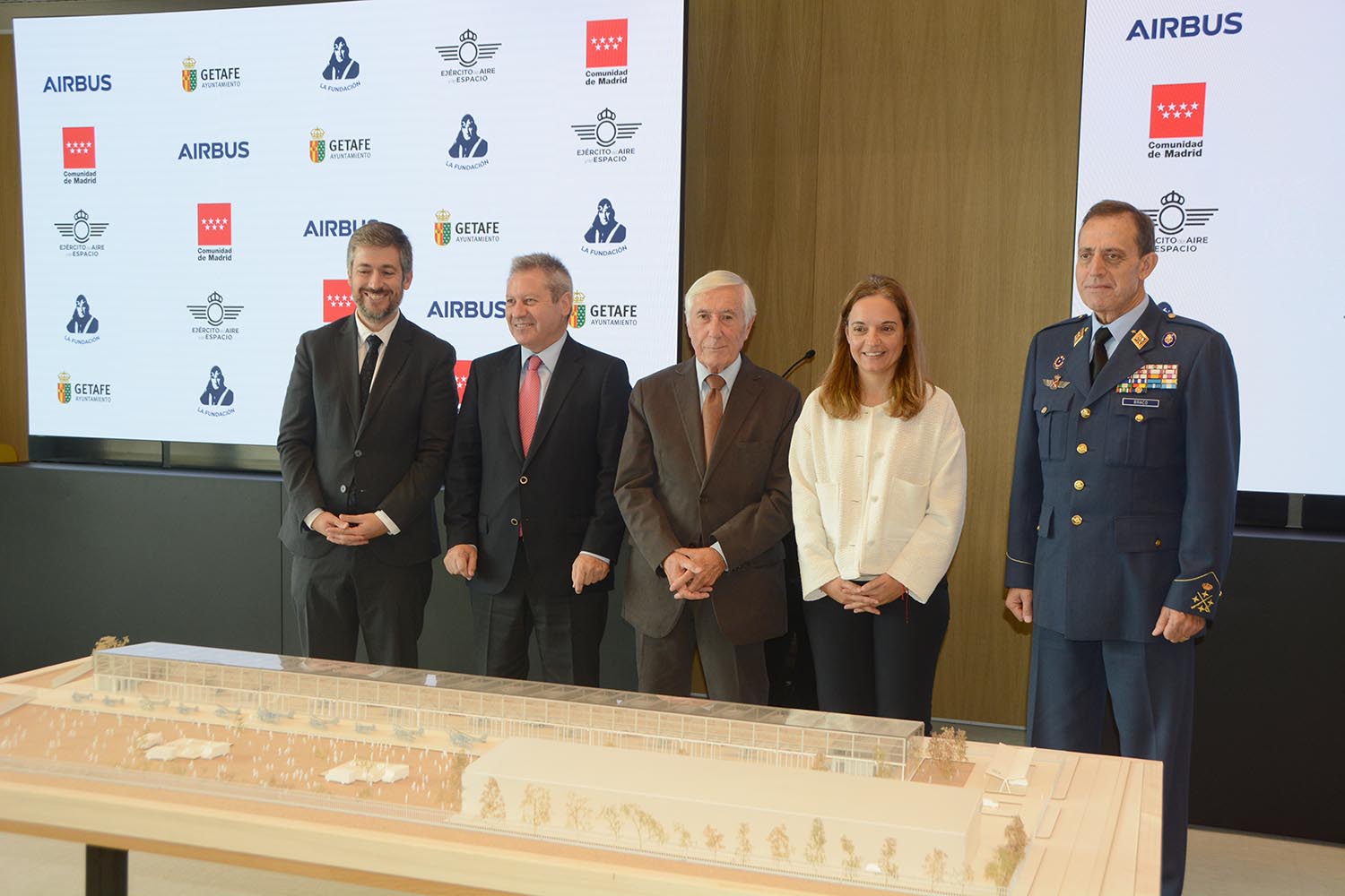 Infante de Orleans Foundation Unveils New Getafe Facilities, Opening 2026 12 FIO Getafe firma