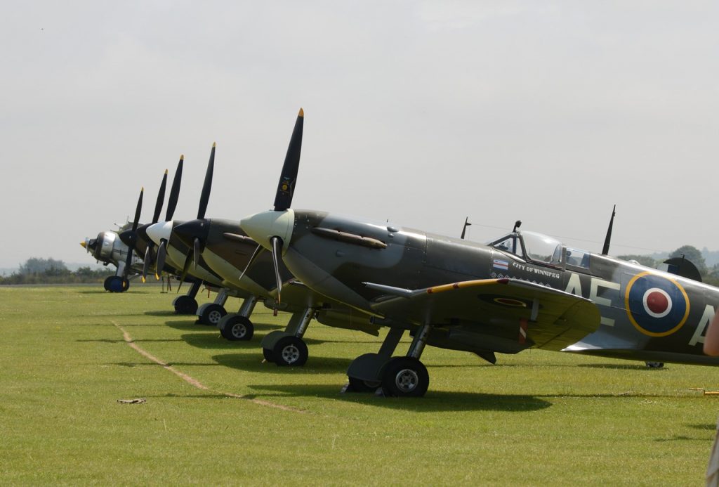 Flying Legends Airshow Returns With New Venue 12 FLYING LEGENDS 2014 01020