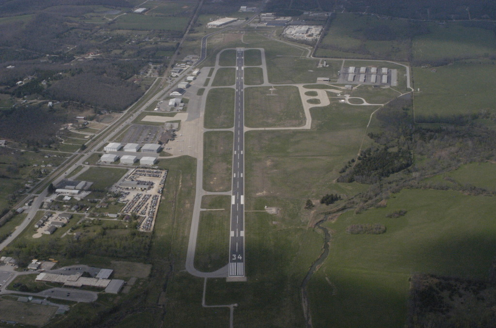 Adam's Profile Reports: Arkansas Air and Military Museum 17 Fayetteville FYV