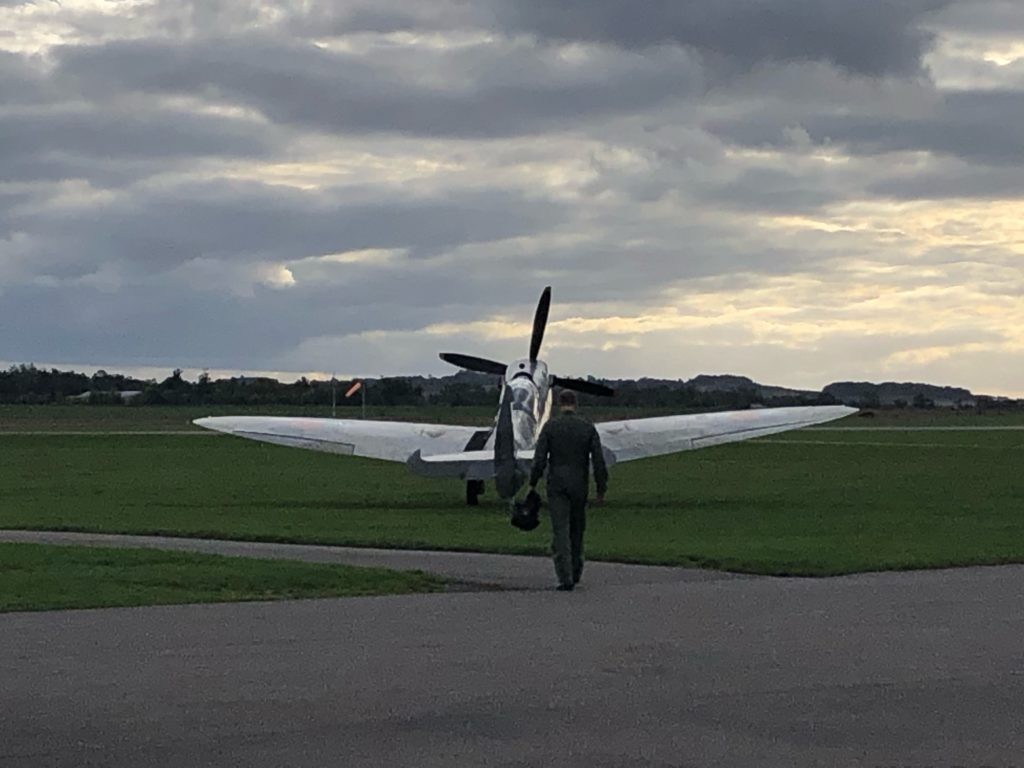 Getting Into Warbirds 14 File 002