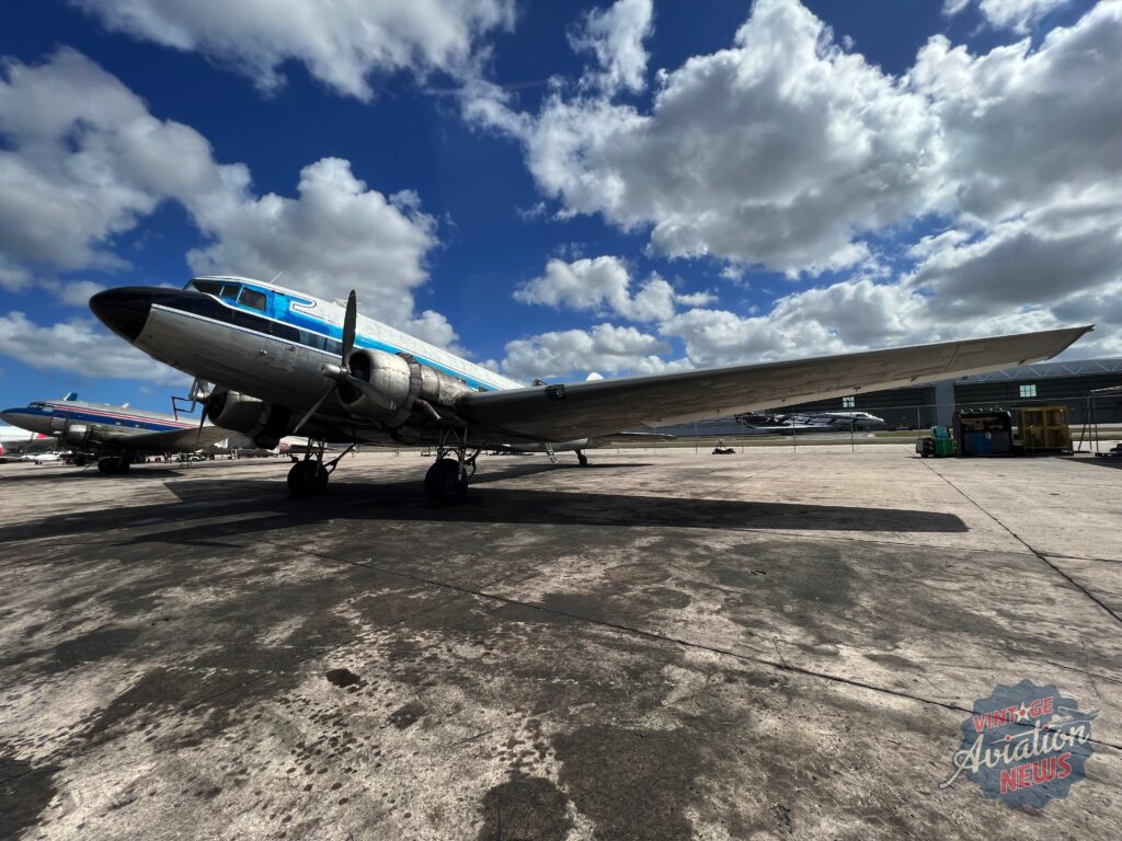 Florida Air Cargo - Where Douglas DC-3s Still Work for a Living 15 Florida Air Cargo C 47 DC 3 N271SE