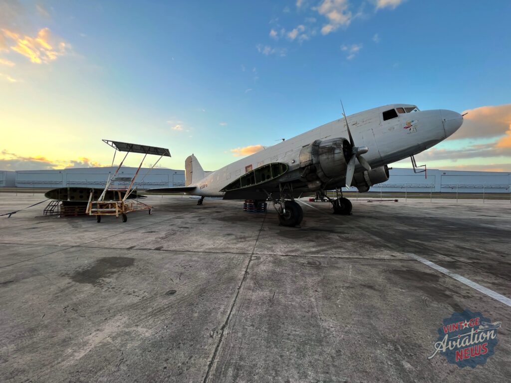 Florida Air Cargo - Where Douglas DC-3s Still Work for a Living 16 Florida Air Cargo C 47 and DC 3 138FS