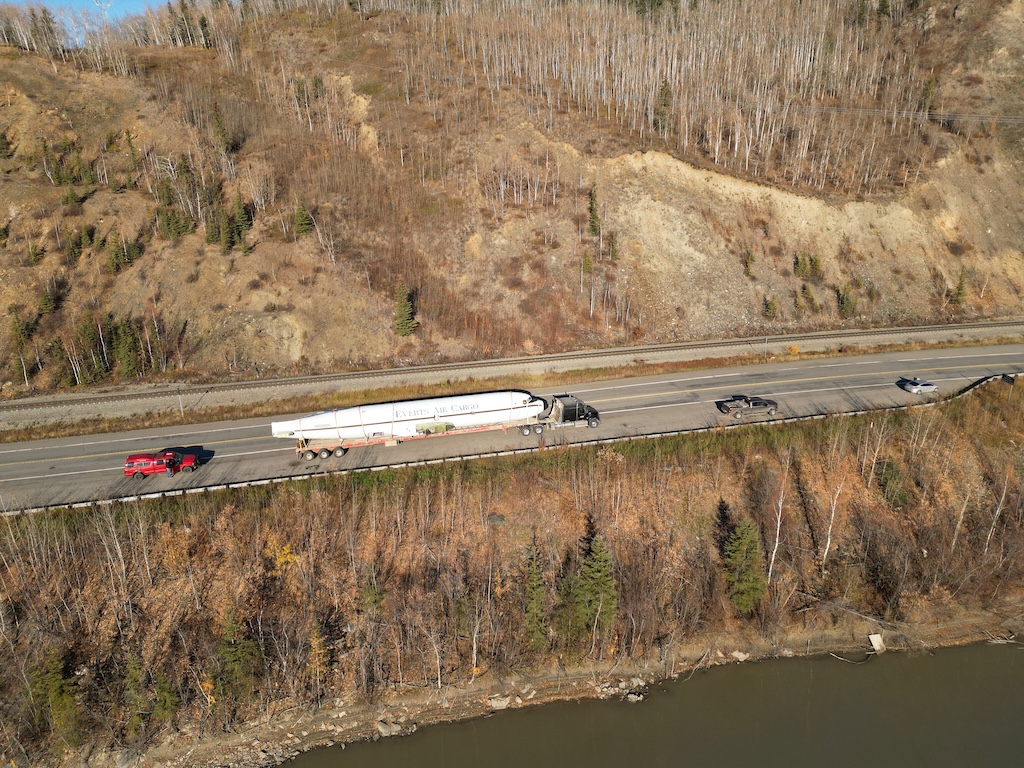 Jon Kotwicki and the FLY8MA Pilot Lodge: A Vision for Aviation Adventure in Alaska With a Vintage Touch 17 Fly8MA DC 6 Transport