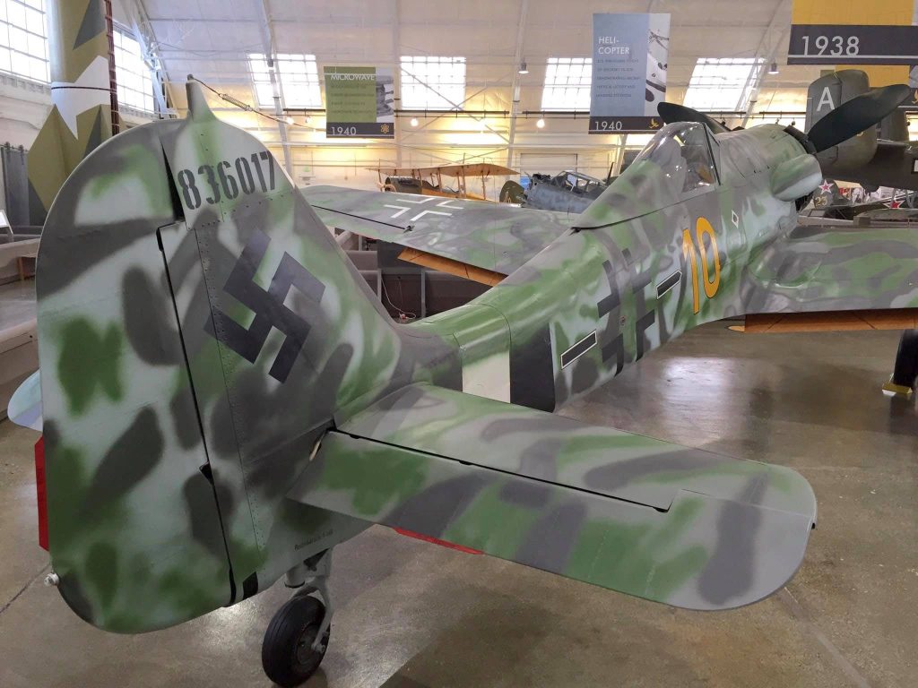 Randy's Warbird Profiles: Focke-Wulf Fw 190D "Yellow 10" 14 Focke Wulf Fw 190D 13 Dora 836017 Randy Malmstrom 02