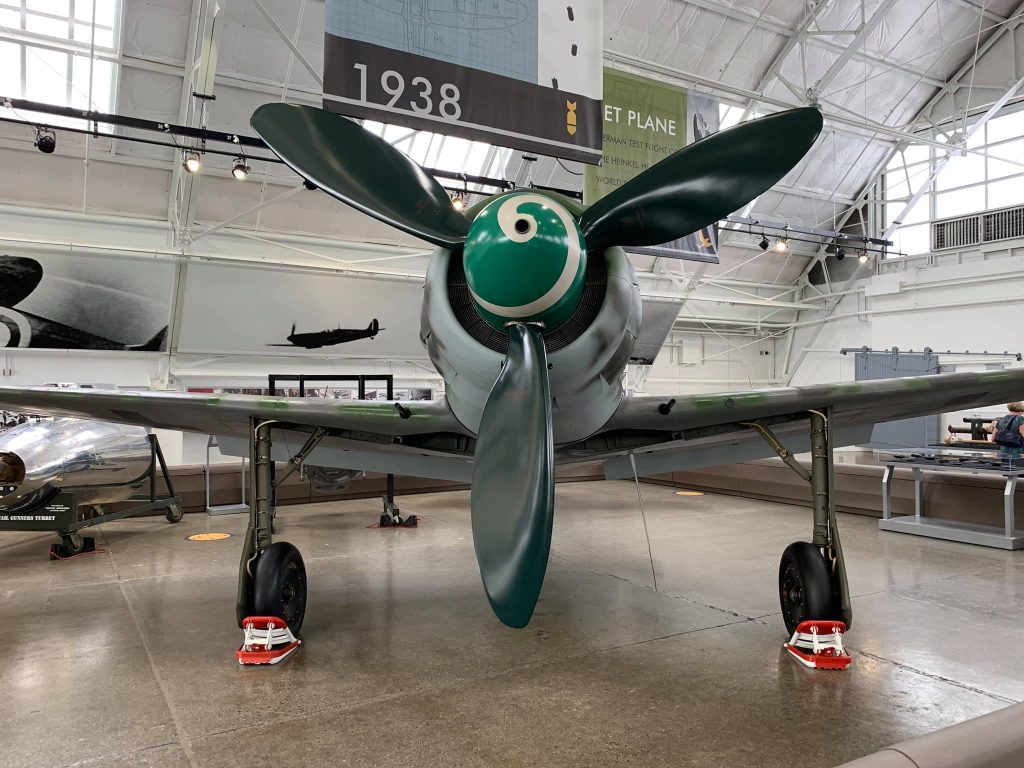 Randy's Warbird Profiles: Focke-Wulf Fw 190D "Yellow 10" 17 Focke Wulf Fw 190D 13 Dora 836017 Randy Malmstrom 08