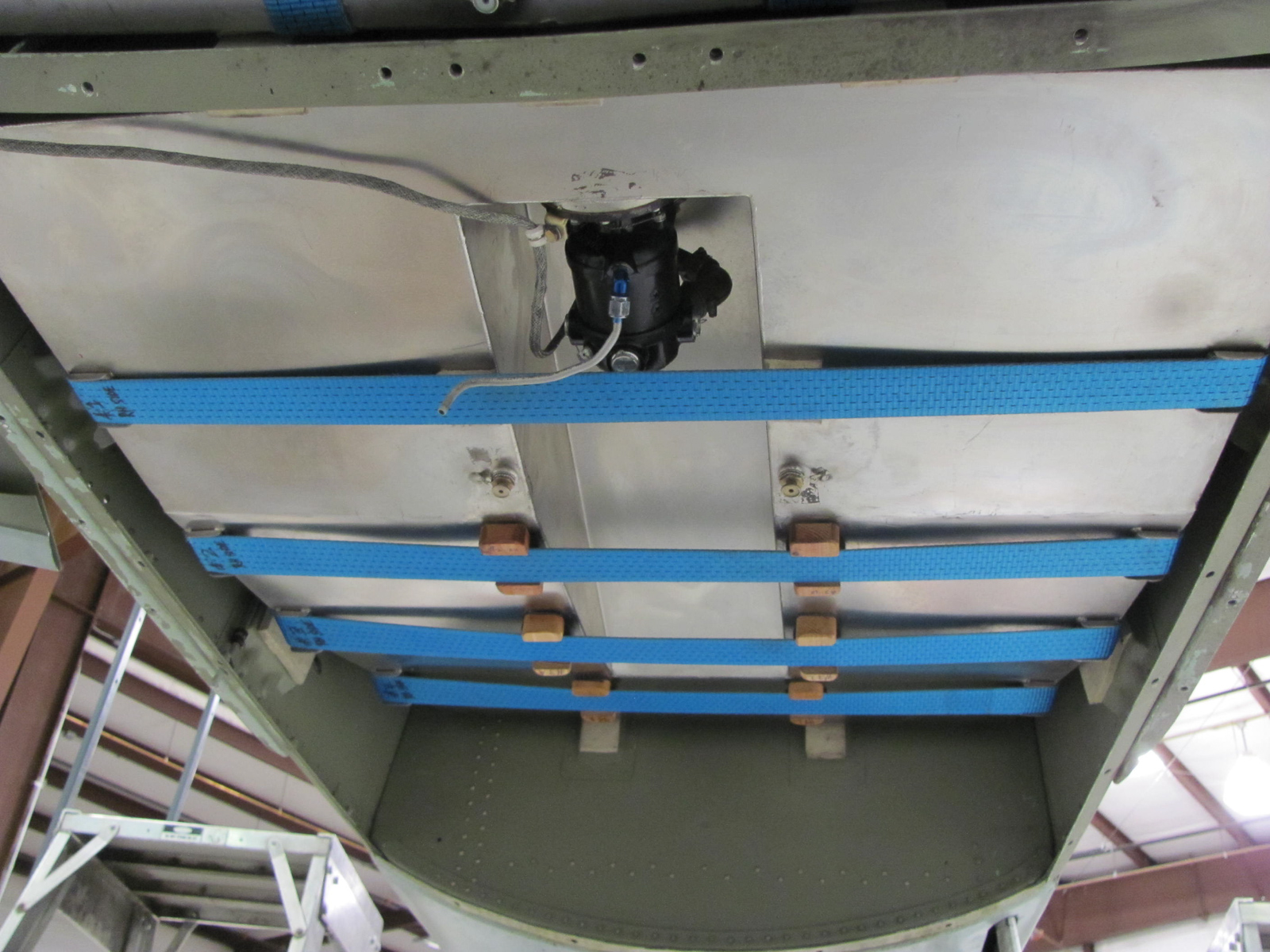 FW-190 First Flight At GossHawk Unlimited!!! 66 The fuel tank in its home. (photo via GossHawk Unlimited)