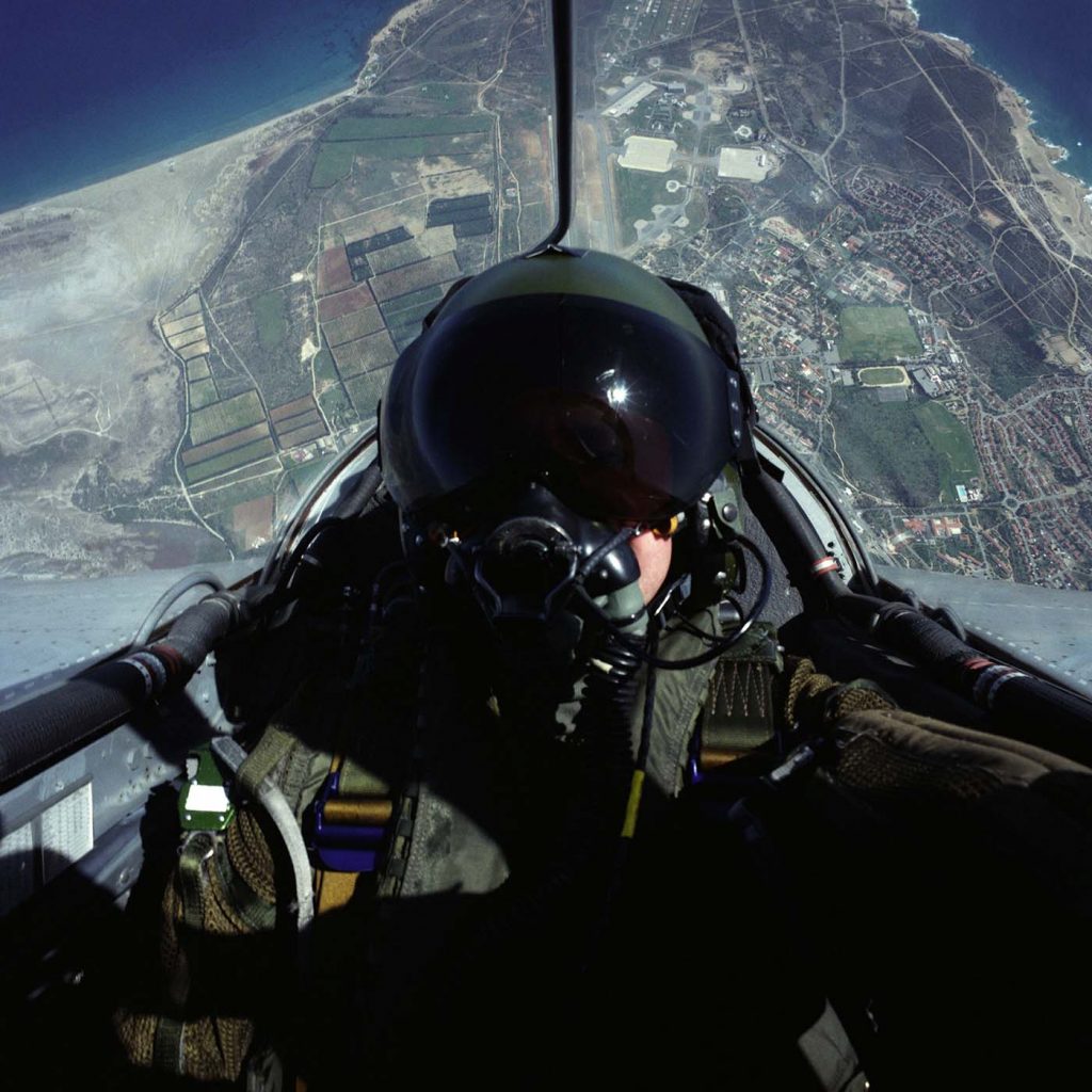 Pilot Report: That Elusive Picture 14 GL 9303043