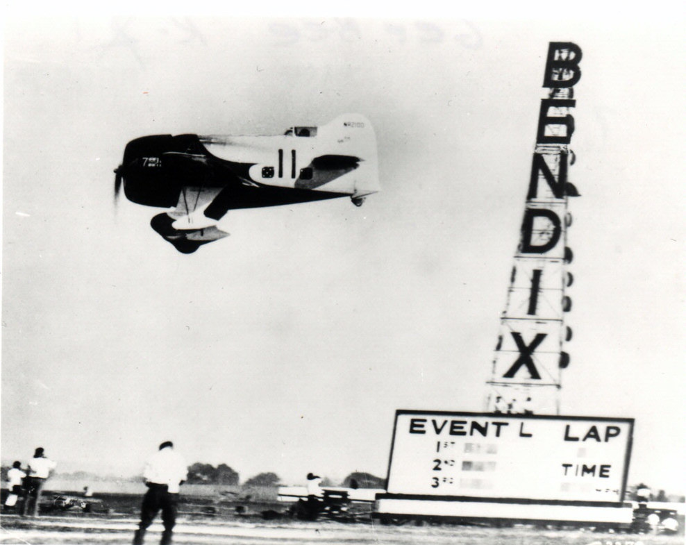 Today in Aviation History: Jimmy Doolittle Sets a New Airspeed Record 12 Granville Brothers Gee Bee Supersportser R 1 NR2100. NASM