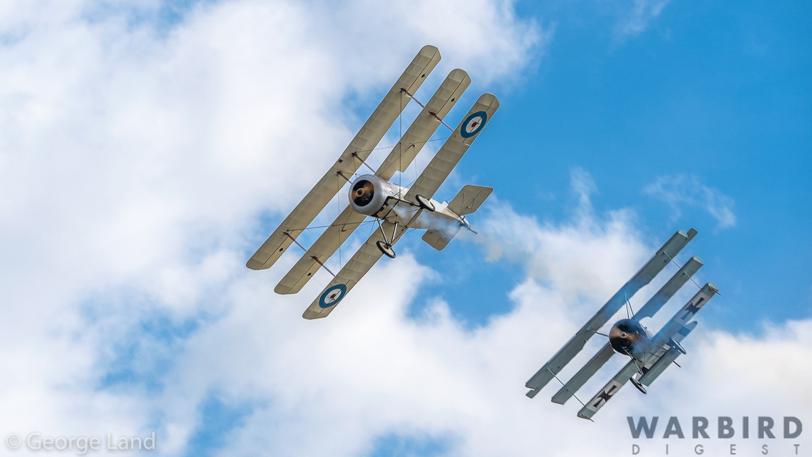 Imperial War Museum - Battle of Britain Air Show Report 41 Great War Display Team Sopwith Tri Plane Fokker Dr1 Replicas Z72 8937 copy