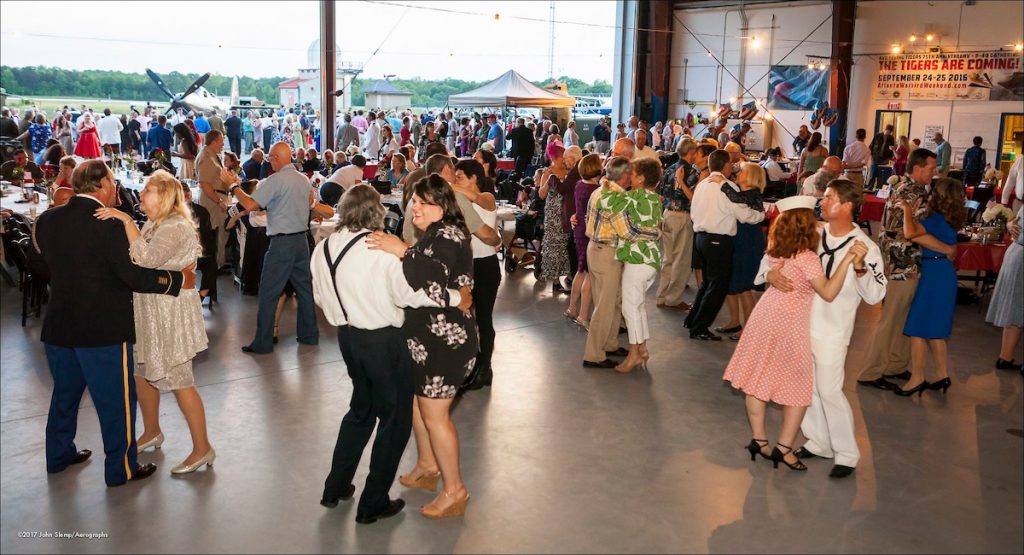 Announcing WWII Heritage Days 1940s Hangar Dance 10 Hangar Dance photo for 2018