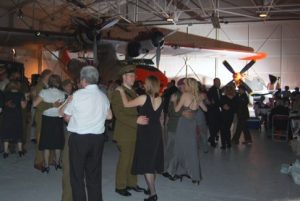 CAF and EAA Joins Forces for "Heavy Bombers Weekend" in July 12 HangarDance