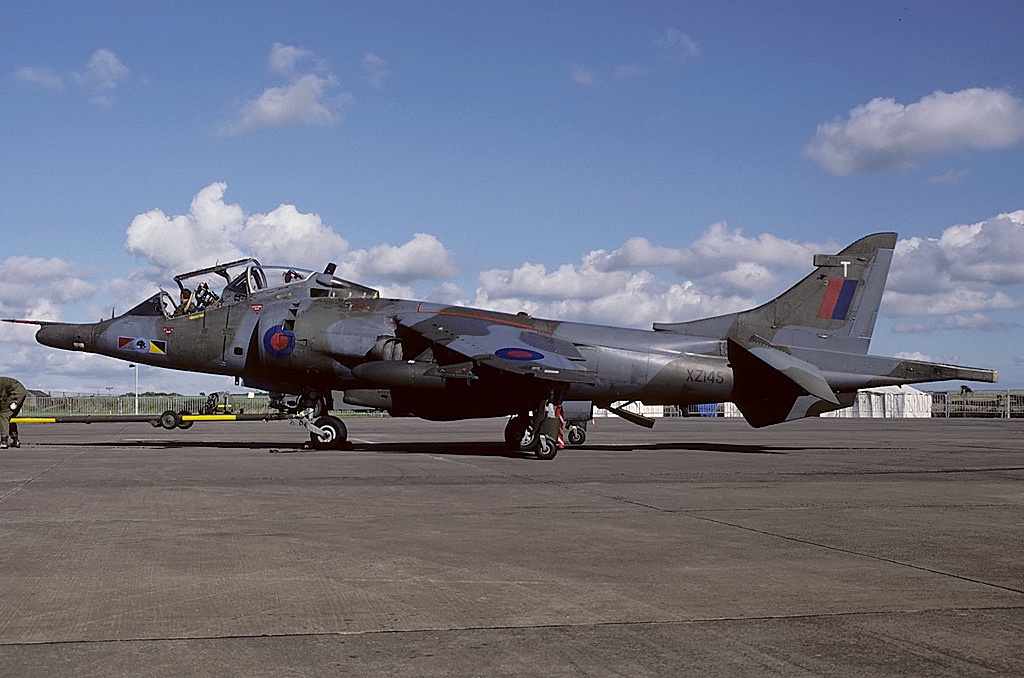 Hawker Siddeley Harrier T.4 Arrives at the California Science Center 13 Hawker Siddeley Harrier T4 UK Air Force AN1517253