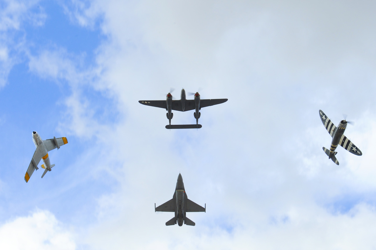 Heritage Flight 2015 11 (U.S. Air Force photo by Airman 1st Class Chris Massey/Released)