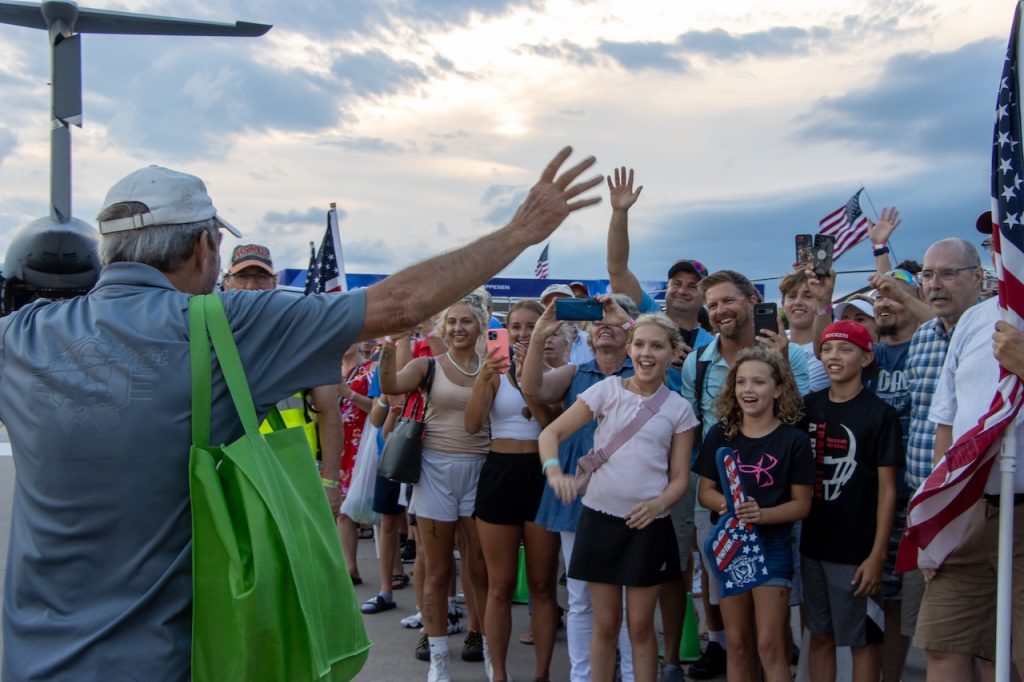 Vietnam Veterans to be Honored with Yellow Ribbon Honor Flight During EAA AirVenture Oshkosh 2025 12 Honor Flight 23 family welcome by Bailey Noel 0399 1