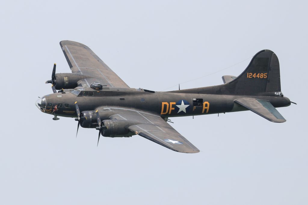 Geneseo Air Show Report 10 IMG 0244.jpg B 17 Memphis Belle