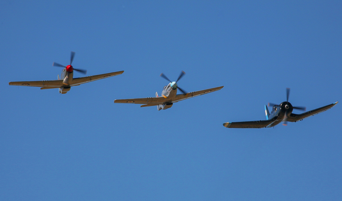 2015 Temora Aviation Museum - Warbirds Downunder Air Show Report 17 A closeup of the Mustangs and Corsair. (photo by Phil Buckley)