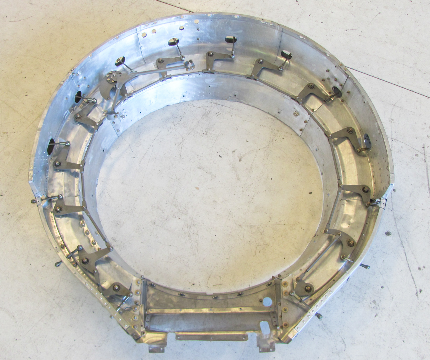 Privateer Airborne 20 Freshly overhauled QEC components and cowl flap assembly. (GossHawk Unlimited photo)