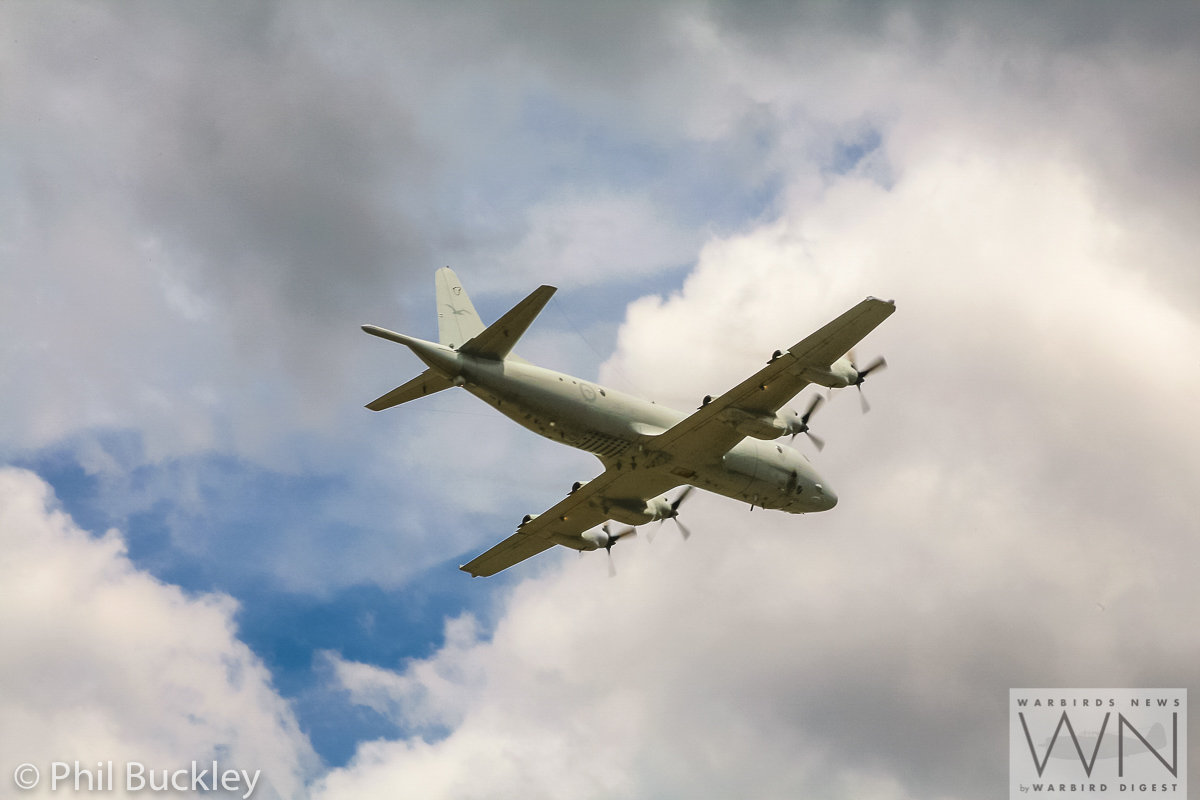 Former RAAF Lockheed Orion Officially Handed Over to HARS 39 Orion A9-659 overflying Albion Park prior to its departure following the handover ceremony. (photo by Phil Buckley)