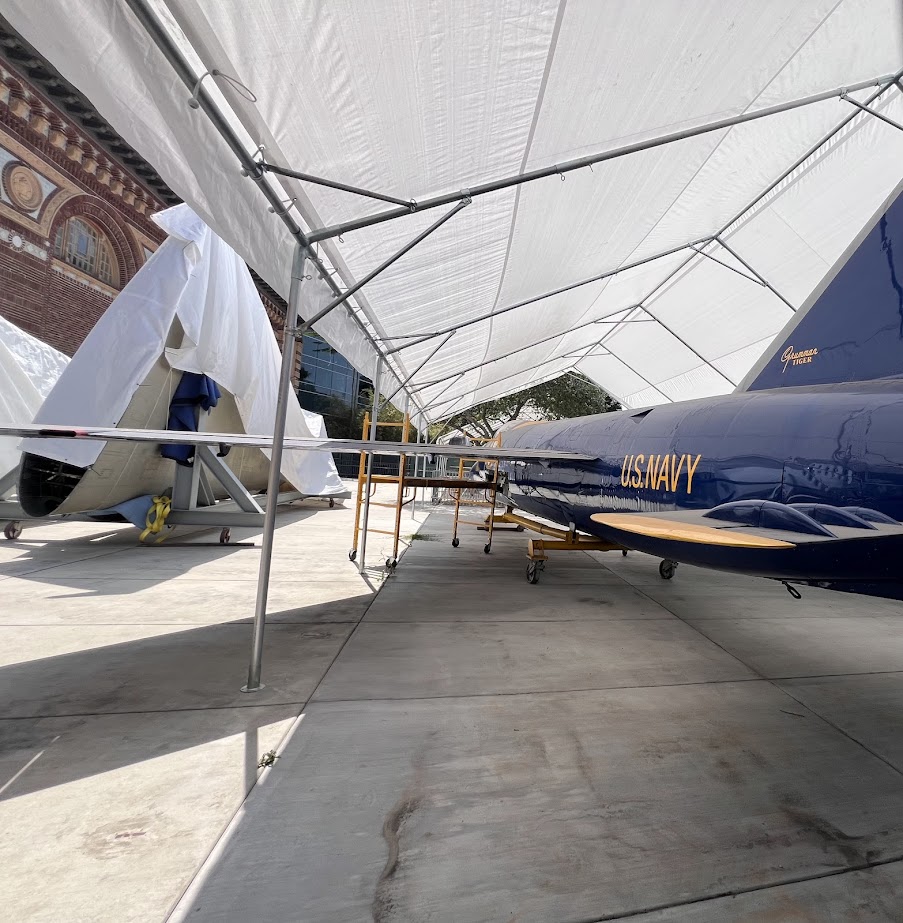 Grumman F11F Tiger Arrives at California Science Center 10 IMG 8317