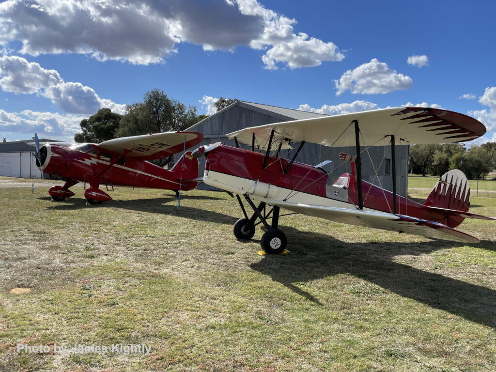 Aussie Antiquers 50th Fly-In 14 IMG 8397mw