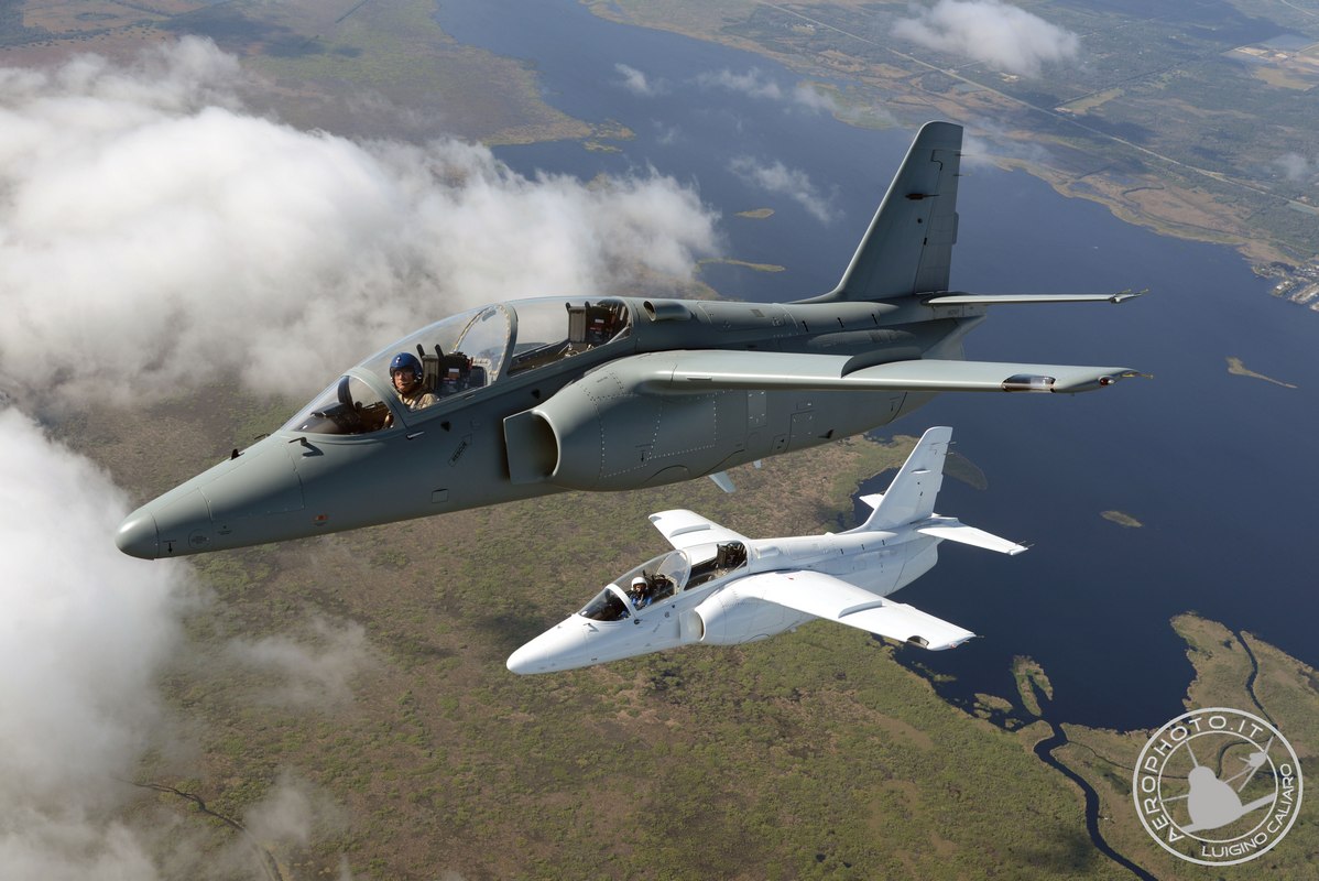 Flying the Little Italian Stallion - The SIAI-Marchetti S.211 14 Image00005