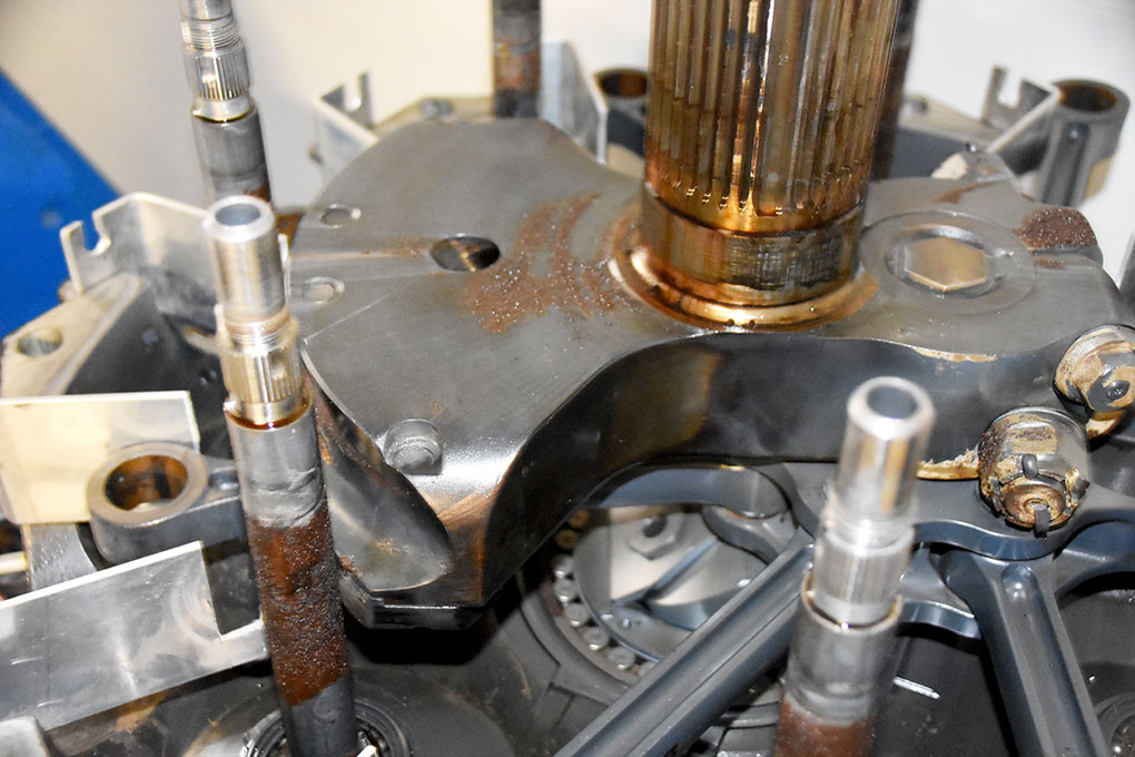 Restoring the Bristol Hercules: Updates from Historical Aircraft Engines 11 Internal detail of Bristol Hercules engine during strip down