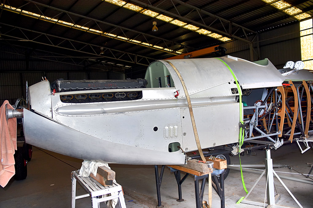 Jack McDonald’s Hawker Demon Restoration Donated for Completion in Australia 11 Jack McDonalds Hawker Demon Restoration Donated for Completion in Australia 2