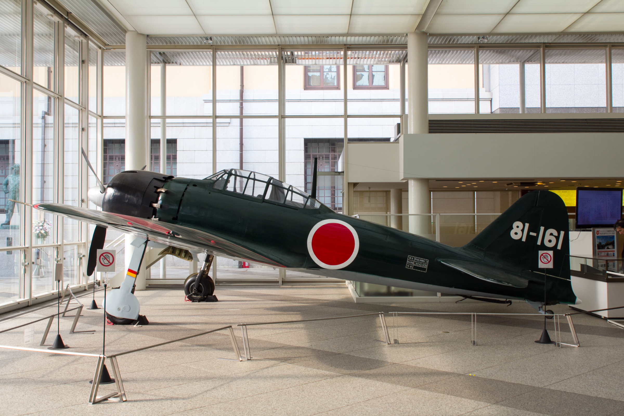 Kawaguchiko Motor Museum/Fighter Museum to Reopen Through August 13 Japan 280316 Zero 03