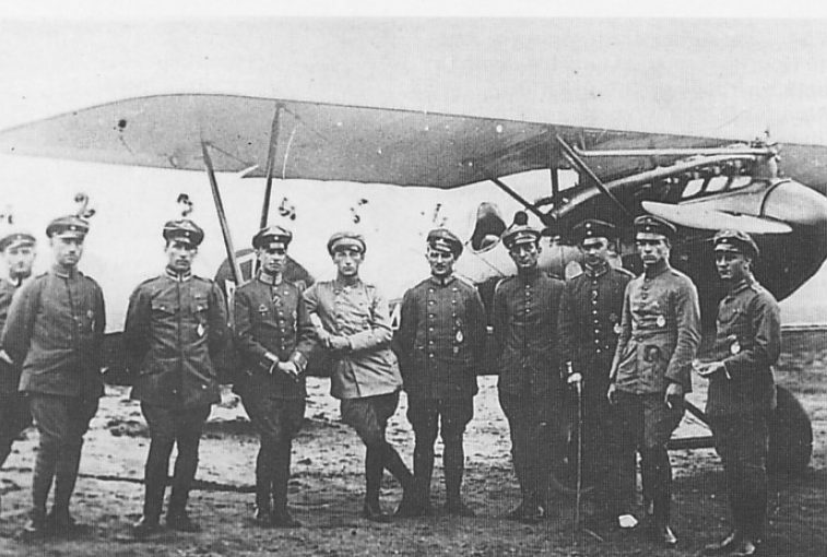 Aces of the Great War: Erich Loewenhardt - The Yellow Peril of the German Air Service 10 Jasta 10 group photo