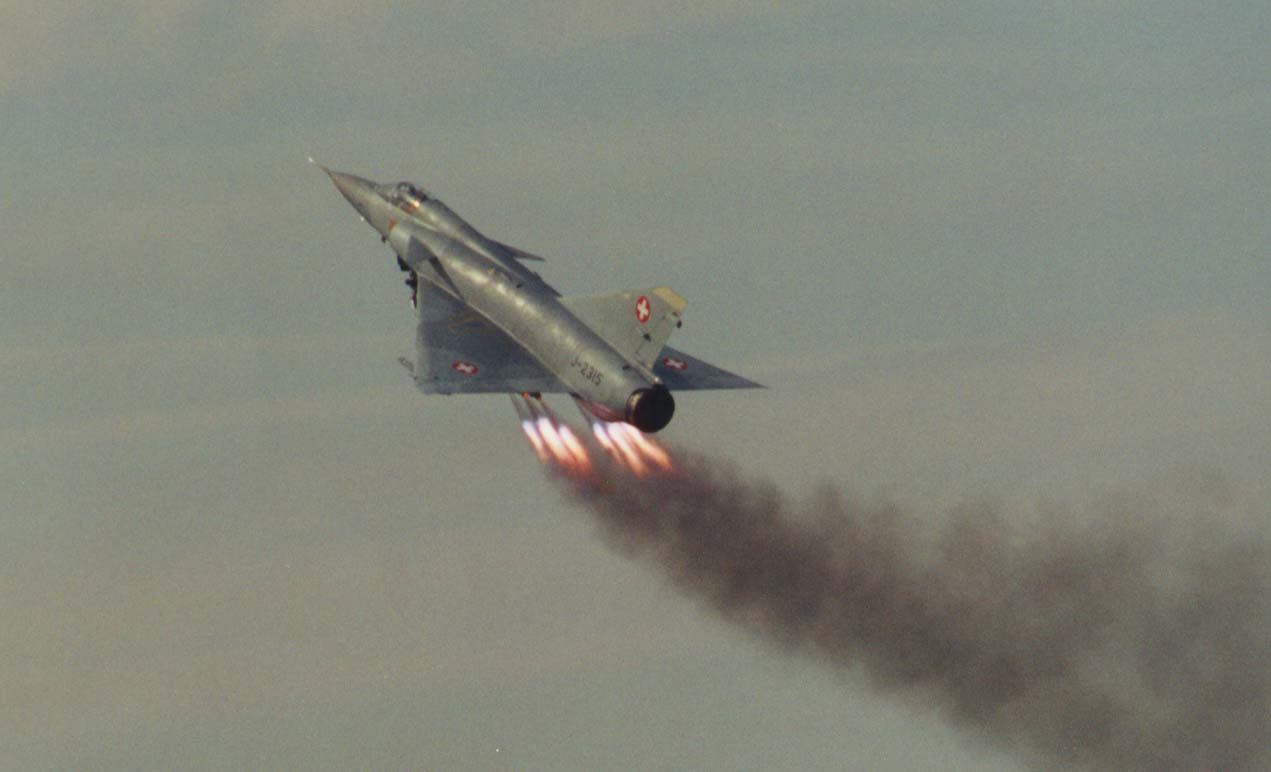 Alpine Mirage - A Former Swiss Air Force Mirage IIIRS Still Roars! 10 Jato flame