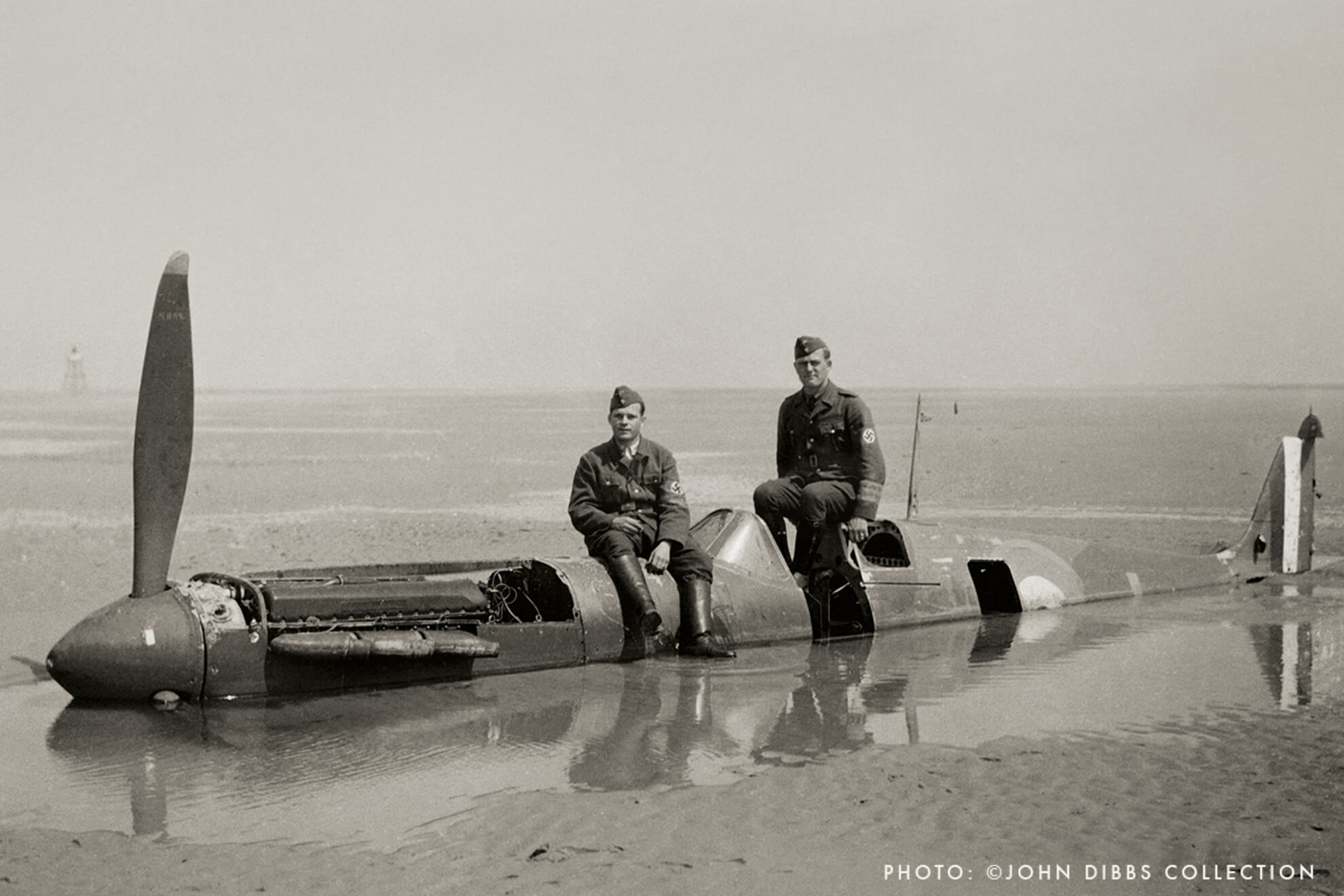 WWII Combat Veteran 1940 Vickers Supermarine Spitfire For Sale By Platinum Fighter Sales 11 John Dibbs 1940 Vickers Supermarine Spitfire